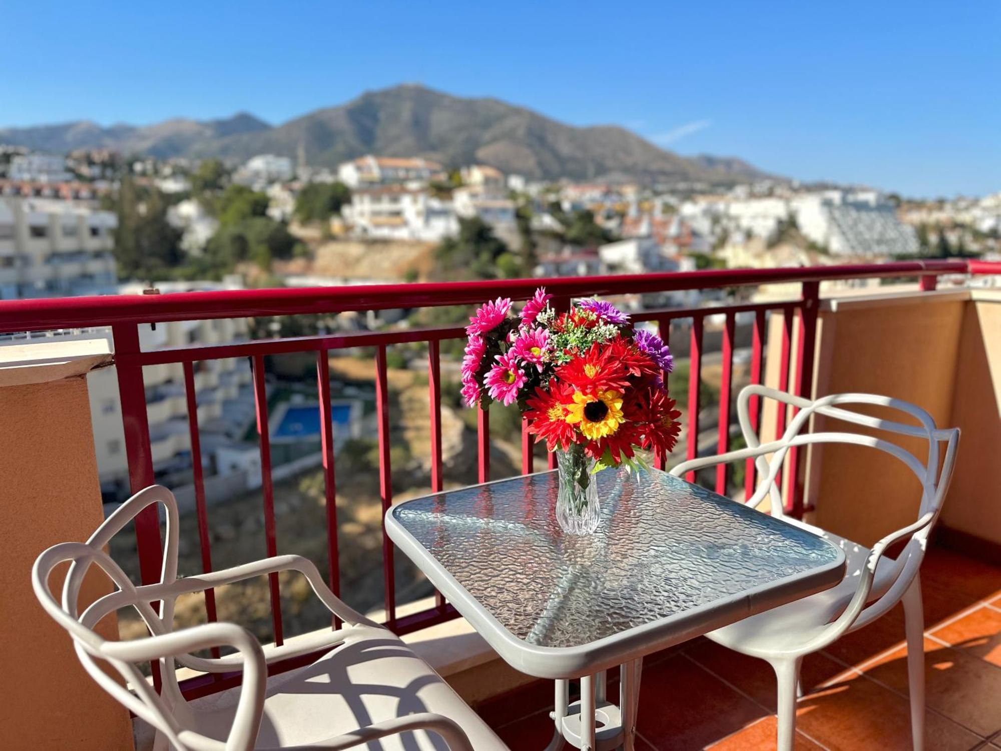 Studio In Costa Del Sol, Sea, Sunshine & Views Fuengirola Esterno foto